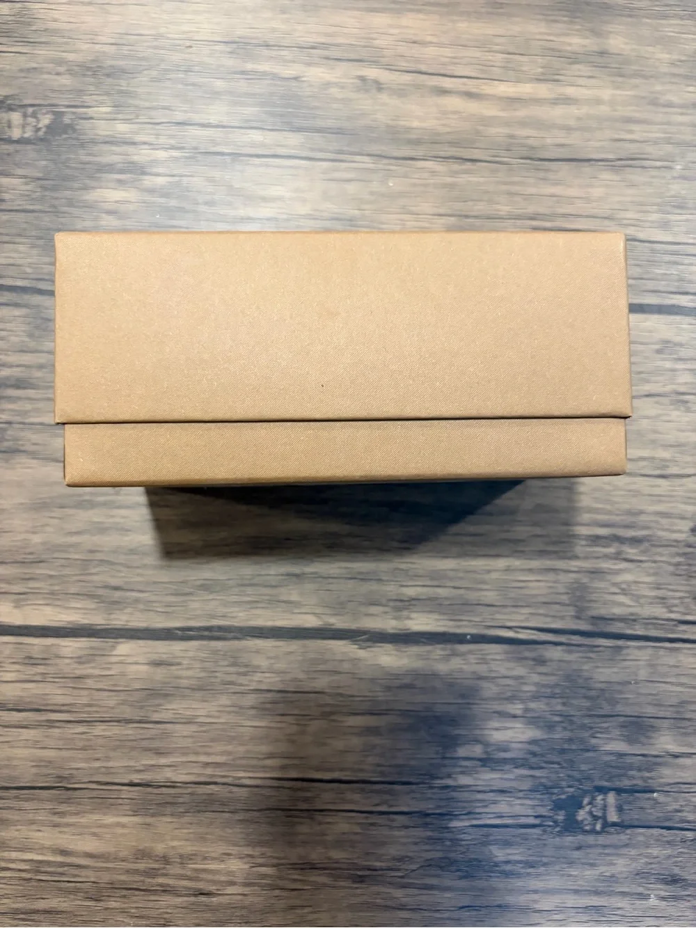 Burberry Tan Sunglasses Case Booklet Cleaning Cloth and Box no Sunglasses
